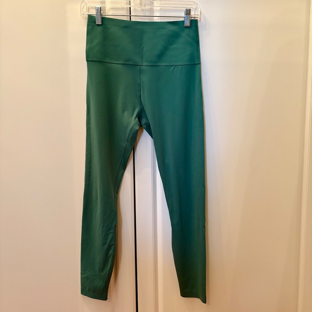 ✨NWT Knix 2 piece High-Rise Legging + Good to Go High-Neck Bra - Picture 5 of 10
